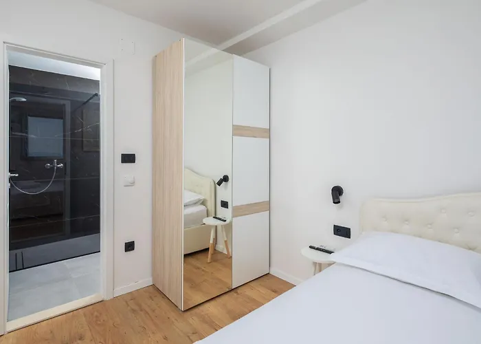 Xxl Vista - Heated Pool Villa Lokva Rogoznica